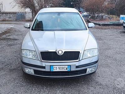 Usata Skoda Octavia 105 CV (77 kW) 2005 Grigio Berlina