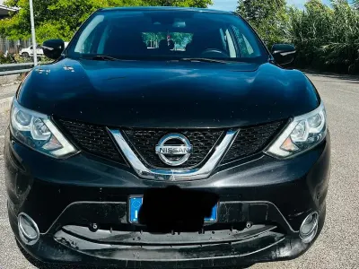 Usata Nissan Qashqai Acenta Premium 115 CV (84 kW) 2014 Nero SUV