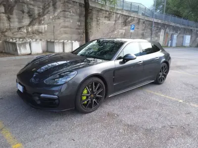 Usata Porsche Panamera Sport Turismo 330 CV (242 kW) 2018 Grigio Berlina
