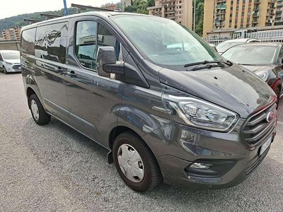Usata Ford Transit Custom Trend 131 CV (96 kW) 2022 Grigio Furgone