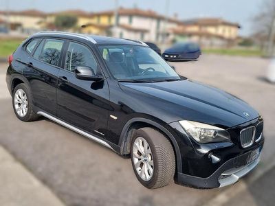 Usata BMW X1 143 CV (105 kW) 2010 Nero SUV