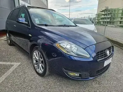 Usata Fiat Croma Emotion 150 CV (110 kW) 2008 Blu Station wagon