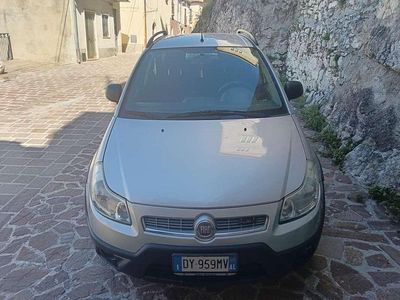 Usata Fiat Sedici Dynamic 135 CV (99 kW) 2010 SUV