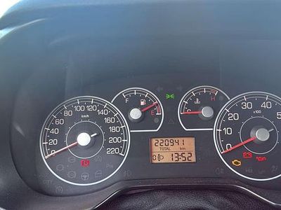 Usata Fiat Punto 69 CV (50 kW) 2007 Berlina