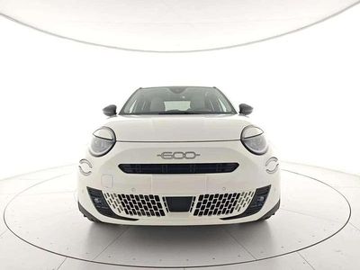 Usata Fiat 600 La Prima 110 CV (80 kW) 2025 Bianco SUV
