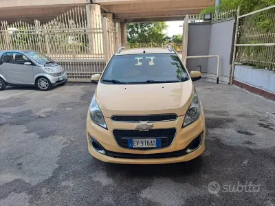Usata Chevrolet Spark 68 CV (50 kW) 2014 Giallo Utilitaria