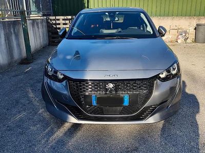 Usata Peugeot e-208 100 kW (136 CV) 2021 Grigio Utilitaria