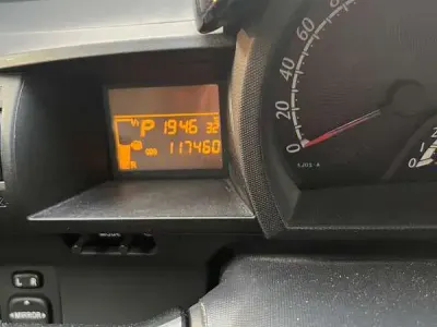 Usata Toyota iQ Active 68 CV (50 kW) 2012 Bianco Utilitaria