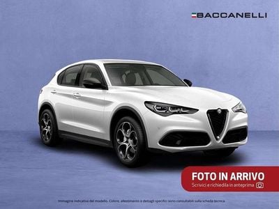 Usata Alfa Romeo Stelvio Veloce 209 CV (153 kW) 2025 Grigio SUV