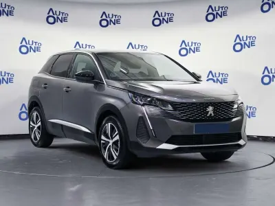 Usata Peugeot 3008 Allure 131 CV (96 kW) 2023 Grigio SUV