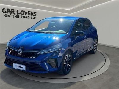 Usata Renault Clio V Techno 101 CV (74 kW) 2024 Blu scuro Utilitaria