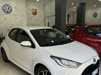 Usata Toyota Yaris Hybrid