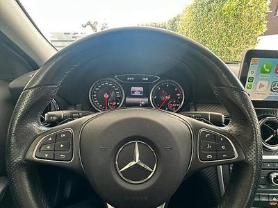 Usata Mercedes GLA200 136 CV (100 kW) 2019 Grigio SUV