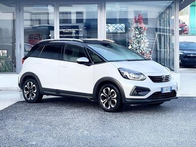 Usata Honda Jazz Hybrid 98 CV (72 kW) 2021 Bianco Utilitaria