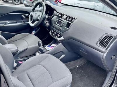 Usata Kia Rio 2012 Nero Berlina