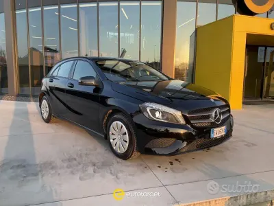 Usata Mercedes A160 Executive 90 CV (66 kW) 2014 Nero metallizzato Berlina