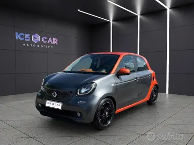 Begagnad Smart ForFour Passion 90 HK (66 kW) 2017 Grå Halvkombi