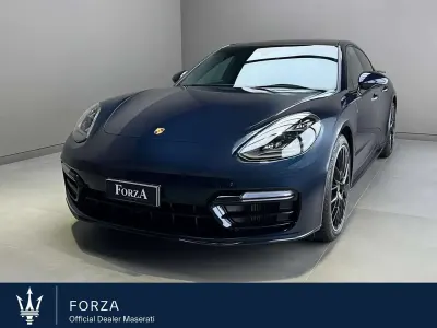 Usata Porsche Panamera 480 CV (353 kW) 2022 Blu notte