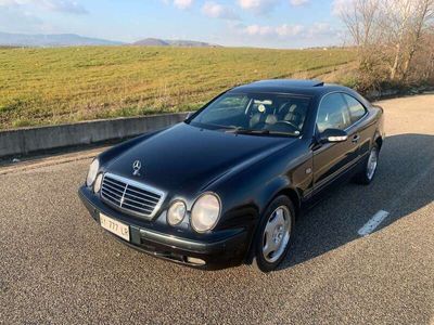 Mercedes CLK320