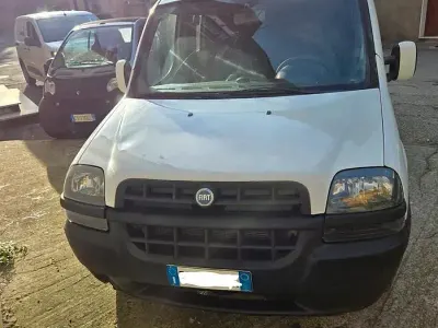 Usata Fiat Doblò 63 CV (46 kW) 2004 Monovolume