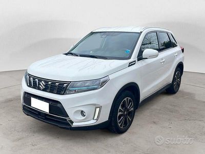 Usata Suzuki Vitara 129 CV (94 kW) 2023 Bianco SUV