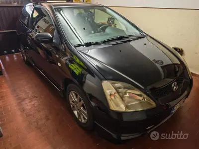 Usata Honda Civic Sport 101 CV (74 kW) 2003 Nero Berlina
