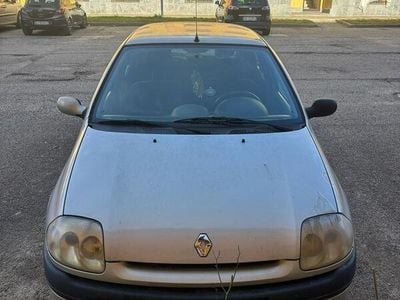 Renault Clio II