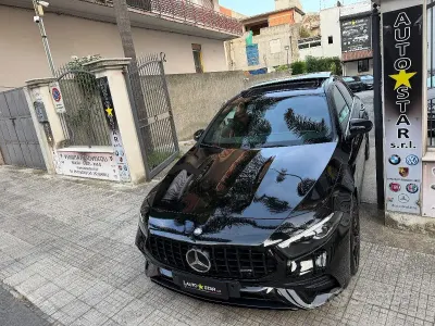 Usata Mercedes A35 AMG AMG Line Premium 305 CV (224 kW) 2025 Nero Berlina