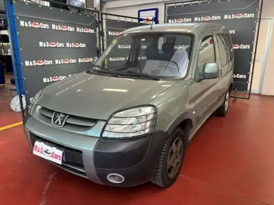 Usata Peugeot Partner 90 CV (66 kW) 2004 Verde Monovolume