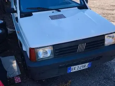 Usata Fiat Panda Young 54 CV (39 kW) 2001 Bianco Berlina