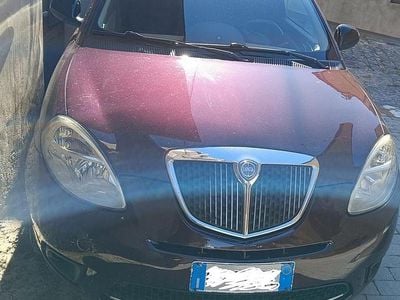 Usata Lancia Ypsilon 90 CV (66 kW) 2007 Utilitaria