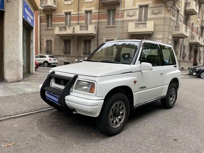 Usata Suzuki Vitara 97 CV (71 kW) 1996 Bianco SUV