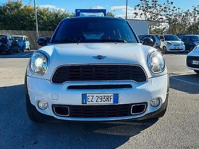 Usata Mini Cooper SD Countryman Business 143 CV (105 kW) 2015 Bianco SUV