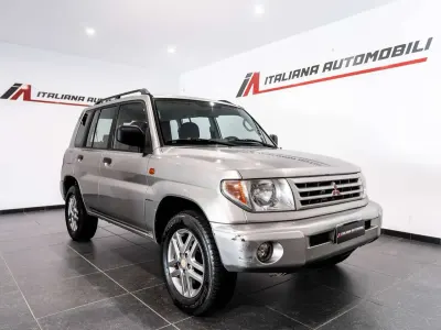 Usata Mitsubishi Pajero 114 CV (83 kW) 2002 Argento SUV