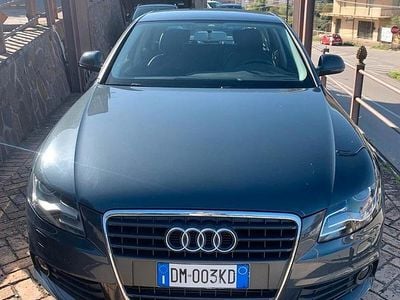 Käytetty Audi A4 Advanced 143 HP (105 kW) 2008 Harmaa Sedan