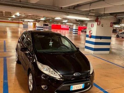 Usata Ford Fiesta Titanium 68 CV (50 kW) 2010 Berlina