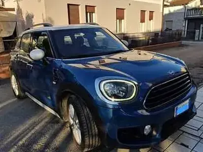 Usata Mini Cooper D Countryman Hype 150 CV (110 kW) 2018 Blu/azzurro SUV
