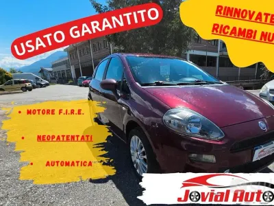 Usata Fiat Punto Evo 77 CV (56 kW) 2012 Rosso Utilitaria
