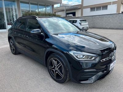 Usata Mercedes GLA200 Premium 150 CV (110 kW) 2021 Nero SUV