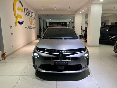 Usata Lancia Ypsilon 101 CV (74 kW) 2025 Grigio metallizzato Utilitaria