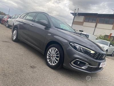 Usata Fiat Tipo Life 131 CV (96 kW) 2021 Grigio Station wagon