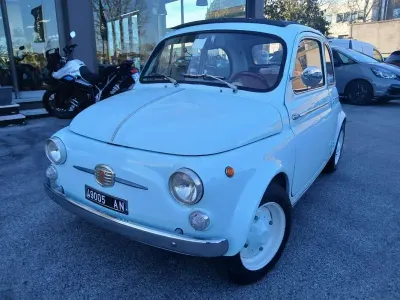 Usata Fiat 500 19 CV (13 kW) 1962 Blu/azzurro Utilitaria