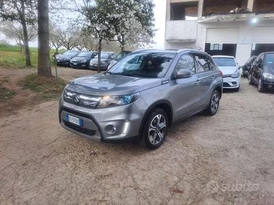 Usata Suzuki Vitara 120 CV (88 kW) 2016 Grigio SUV