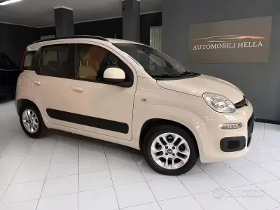 Usata Fiat Panda Lounge 69 CV (50 kW) 2016 Beige Utilitaria