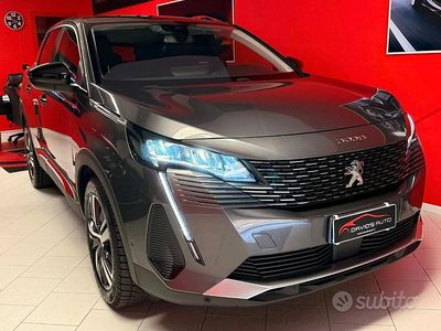 Usata Peugeot 3008 Allure 130 CV (95 kW) 2022 Grigio SUV