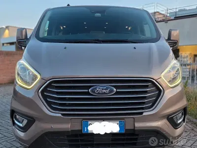 Usata Ford Tourneo Custom 131 CV (96 kW) 2022 Furgone