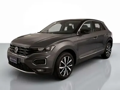 Usata VW T-Roc Style 116 CV (85 kW) 2019 Indium grey met/tetto nero SUV