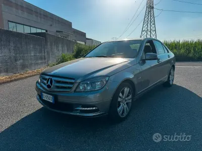 Usata Mercedes C250 Avantgarde 204 CV (150 kW) 2011 Grigio Berlina