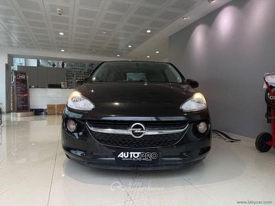 Usata Opel Adam Glam 87 CV (63 kW) 2015 Grigio Utilitaria