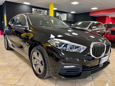 Usata BMW 118 Advantage 149 CV (109 kW) 2023 Nero Utilitaria